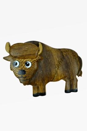 Wooden magnet wisent (6)