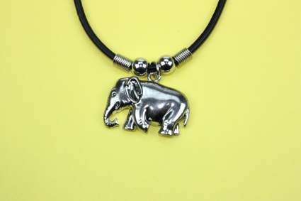 Elephant necklace (12)