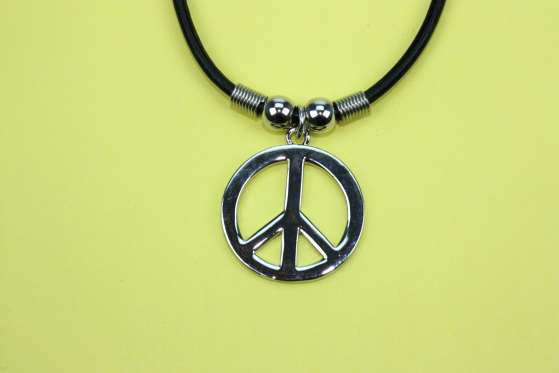 Peace symbol necklace (12)